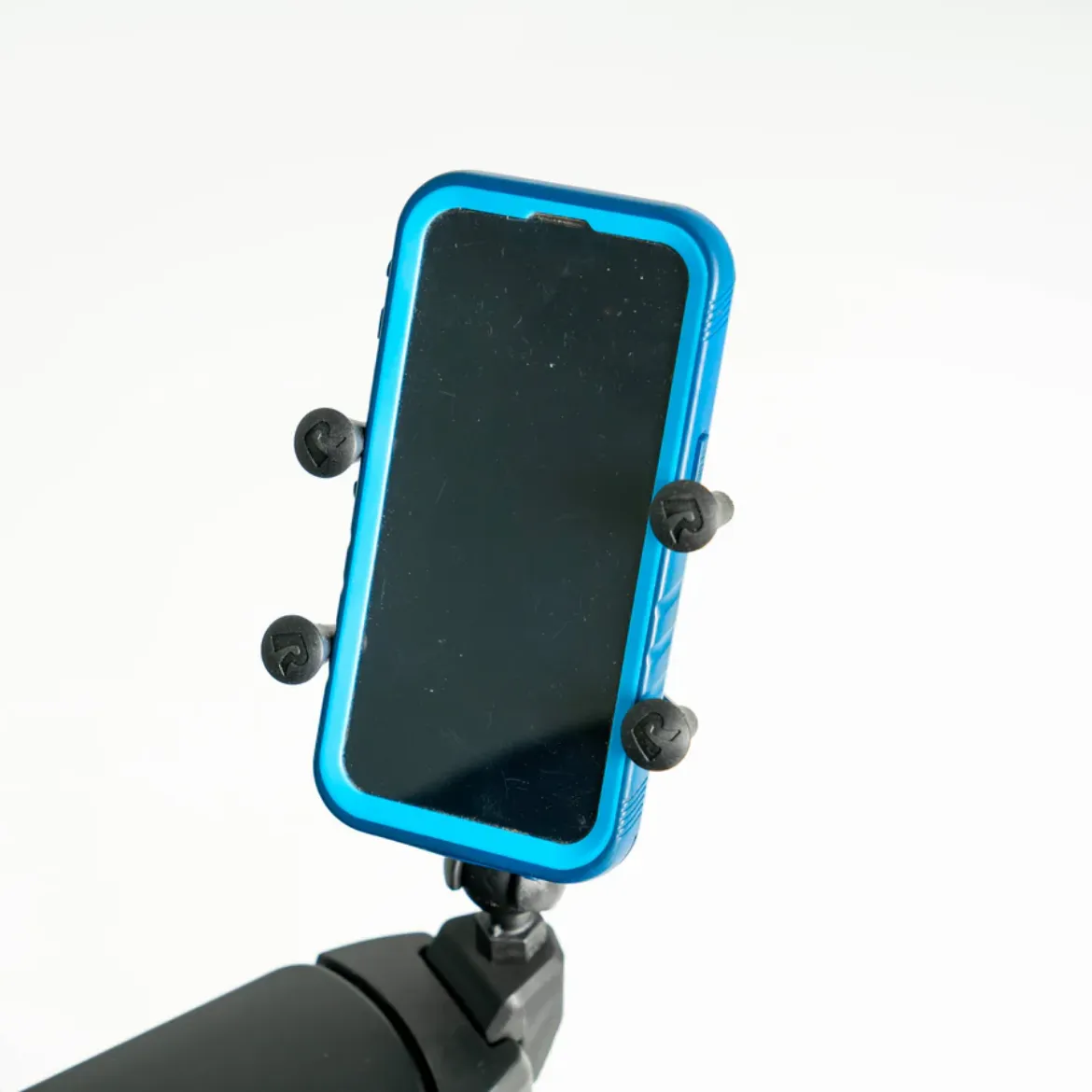 Picture of PHONE/DEVICE HOLDER FRONTUNIVERSAL W/INSTRUCTIONS TB3 *Only Available with TB4 Arms*